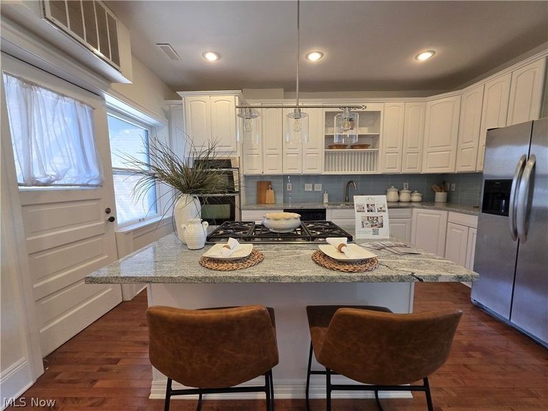 11430 Cedar Glen Parkway, Unit B1-B2, Cleveland, OH 44106 Photo 6