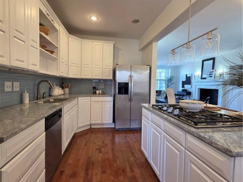 11430 Cedar Glen Parkway, Unit B1-B2, Cleveland, OH 44106 Photo 8