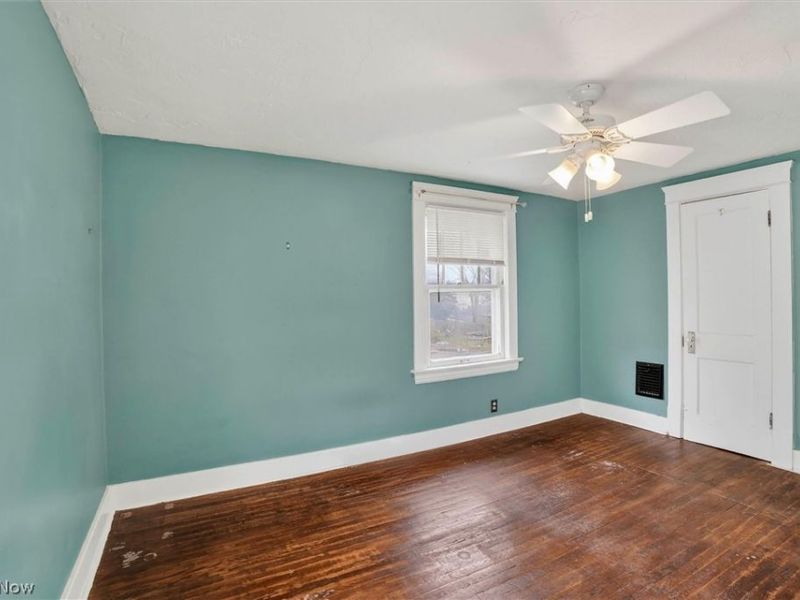 322 W 28th Street , Lorain, OH 44055 Photo 21