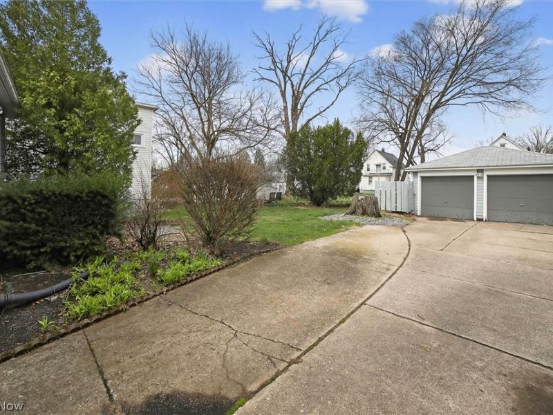 322 W 28th Street , Lorain, OH 44055 Photo 8