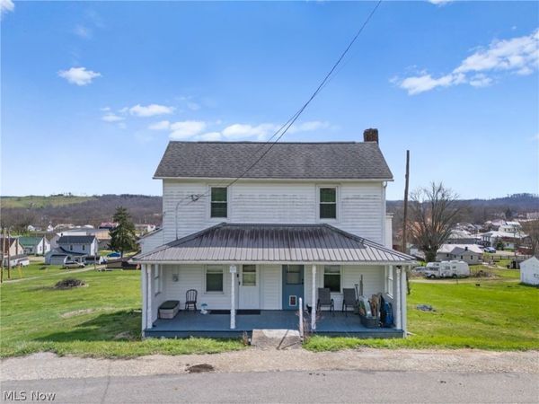 110 Dewey Avenue , Freeport, OH 43973