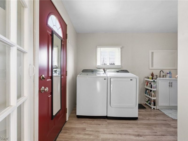 110 Dewey Avenue , Freeport, OH 43973 Photo 12