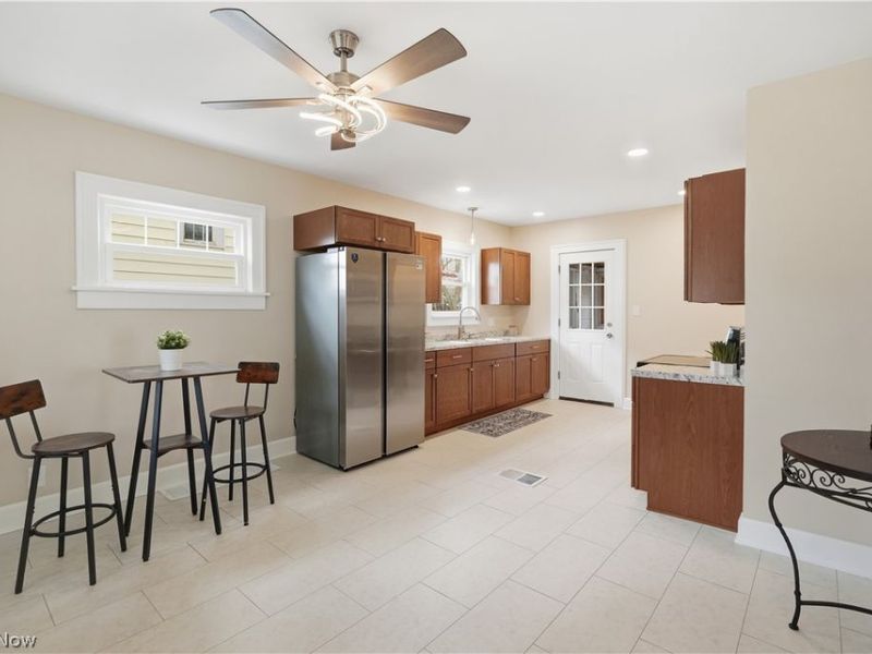 422 Snader Avenue, Ashland, OH 44805 Photo 10