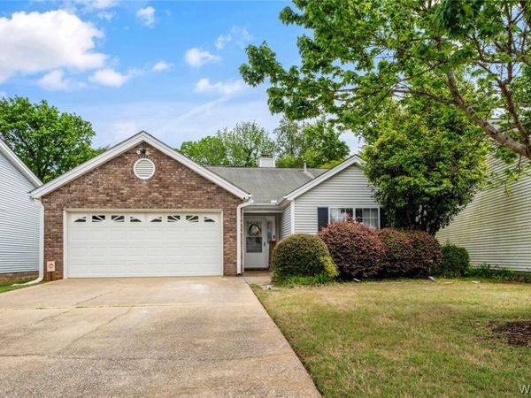 2524 Meadowlark Lane, Northport, AL 35473