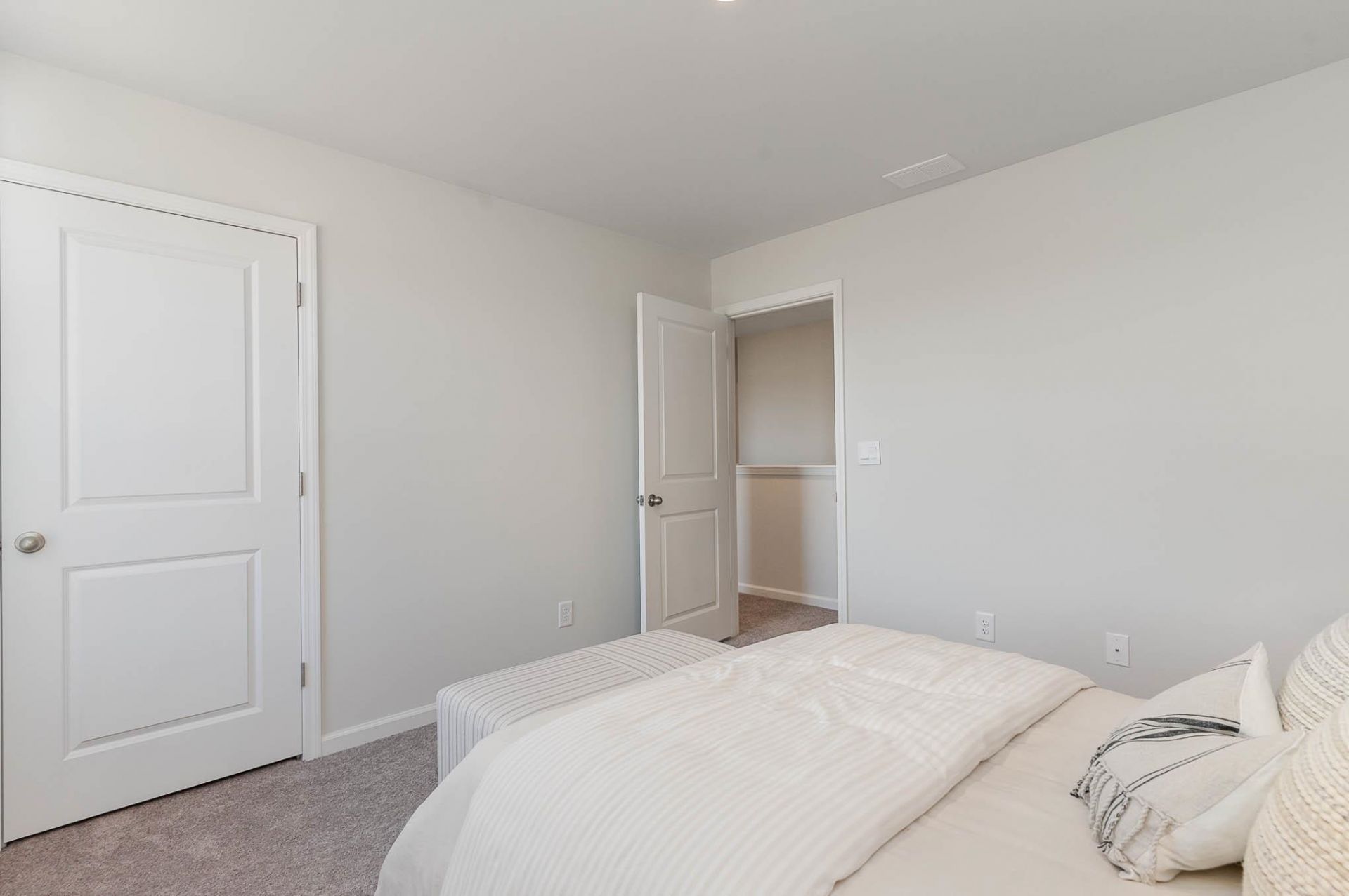 636 Culmen Ct.  Photo 26