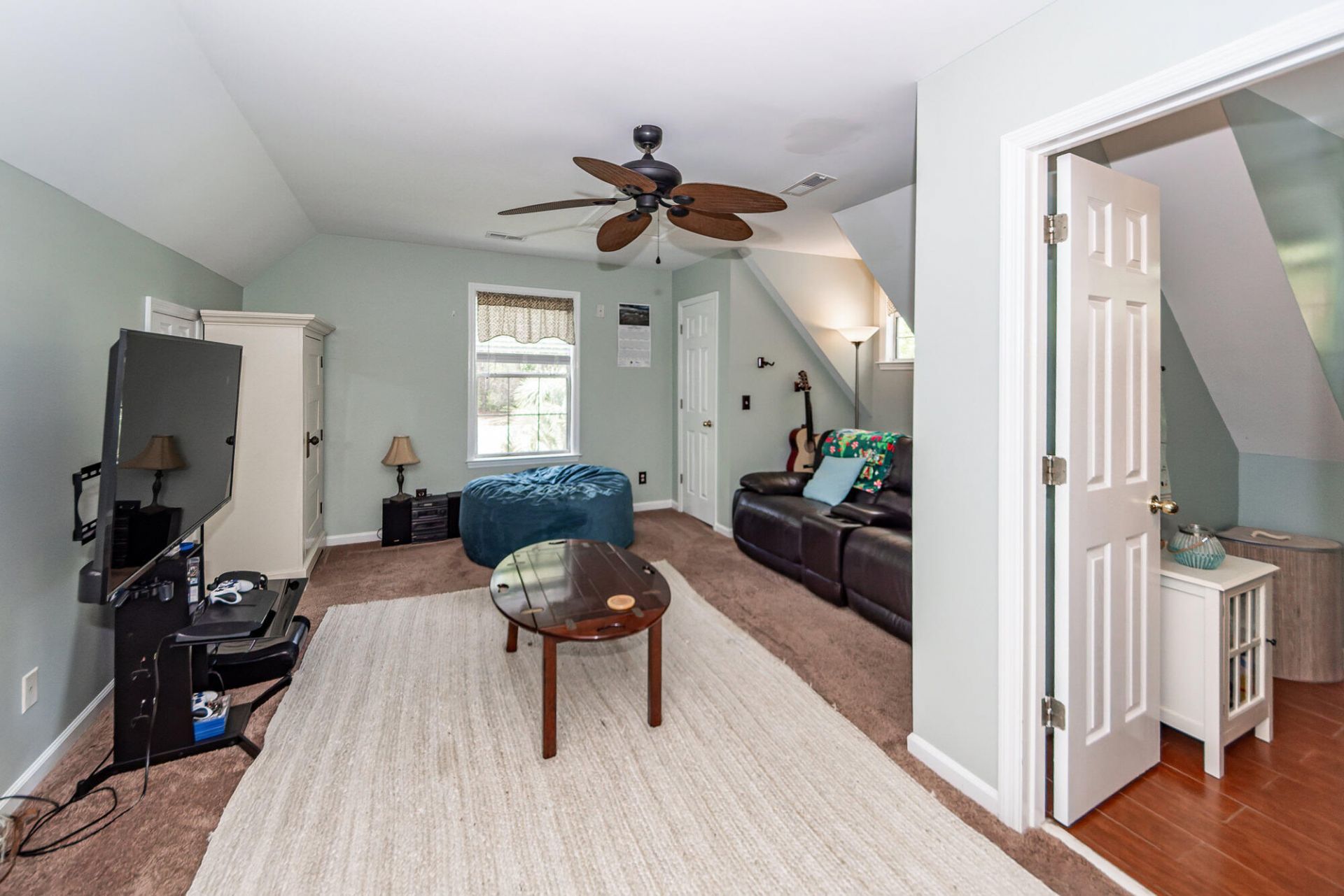 131 Arrowridge Court Photo 54