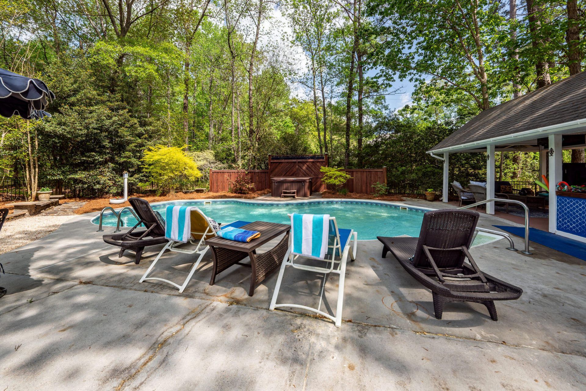 131 Arrowridge Court Photo 77