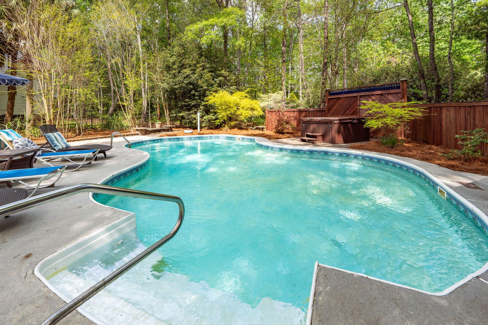 131 Arrowridge Court Photo 79