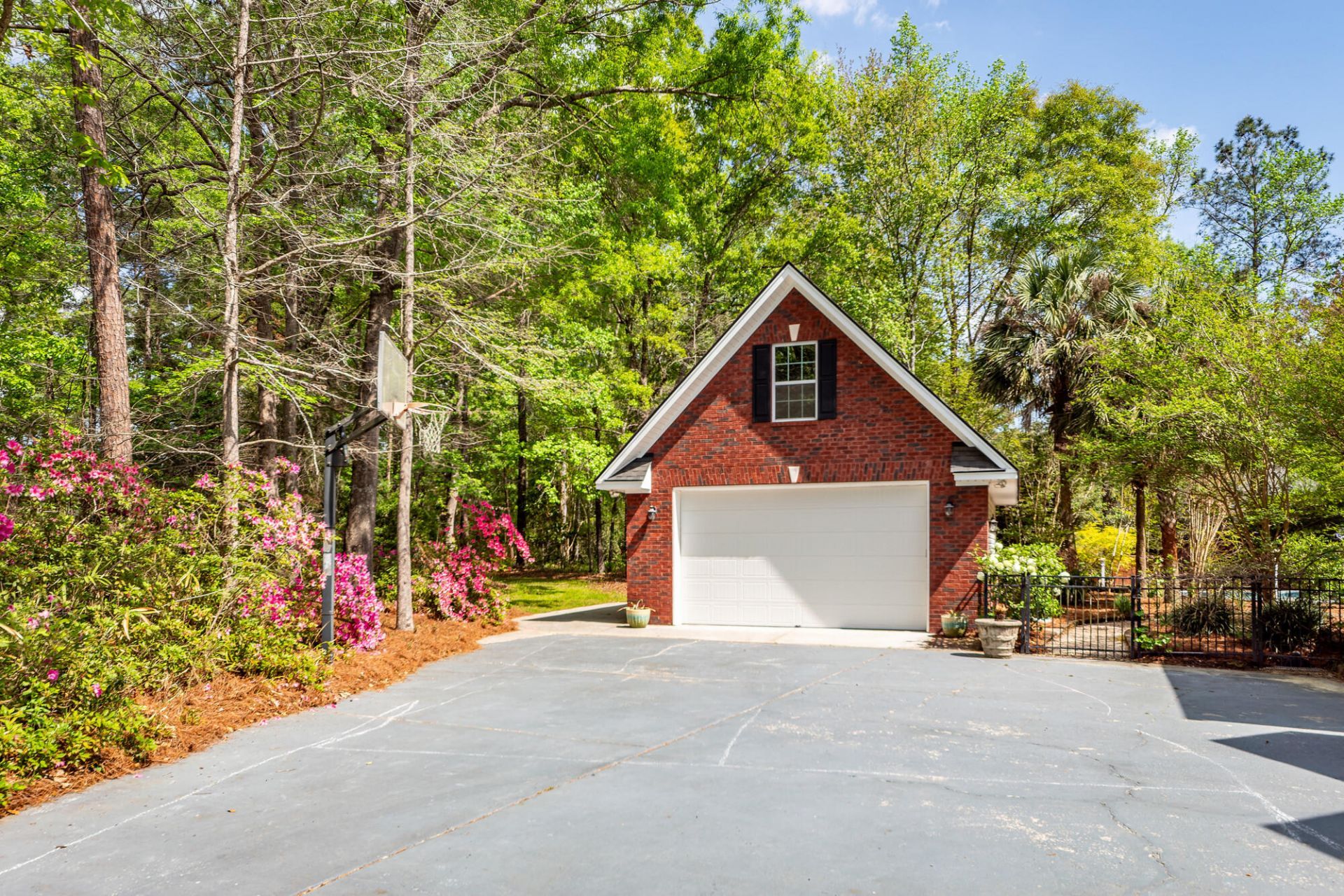 131 Arrowridge Court Photo 94