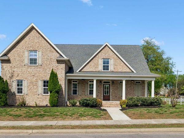 700 Keeton Ct, Old Hickory, TN 37138