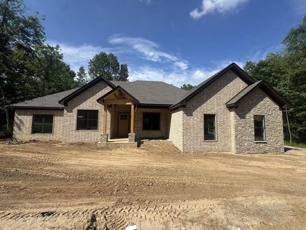 319 Devoe Bend Drive, Maumelle, AR 72113