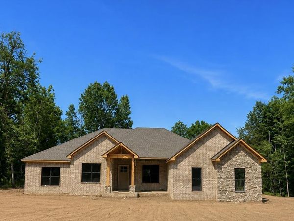 319 Devoe Bend Drive, Maumelle, AR 72113
