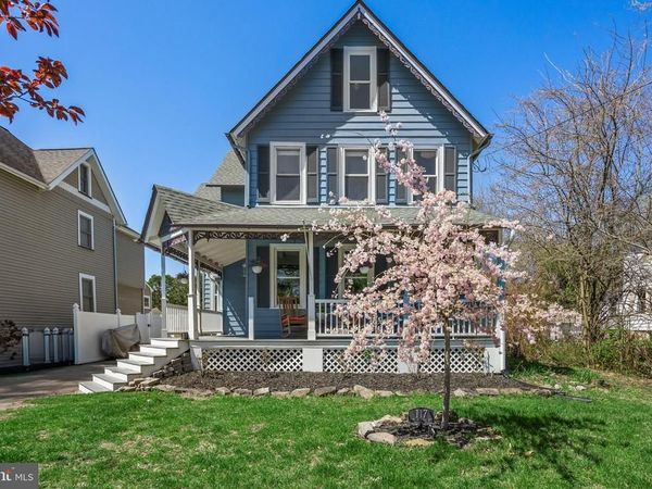 117 W CENTRAL AVENUE, MOORESTOWN, NJ 08057