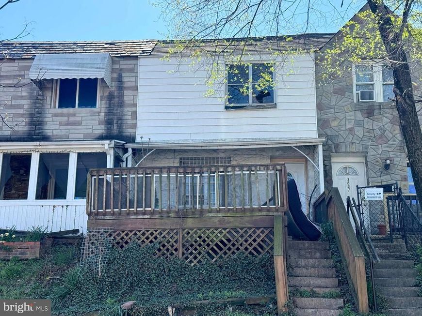 3835 8th Street , Baltimore, MD 21225 Main Photo