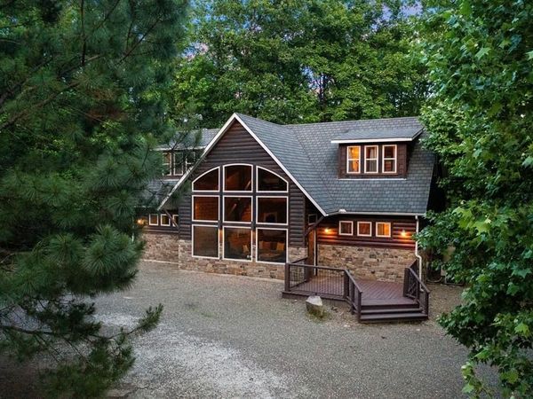 238 Timber Creek Trail, Broken Bow, OK 74728