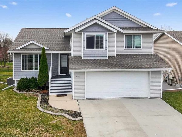 1545 Vesti Lane, Iowa City, IA 52240