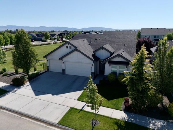 6098 Palatino Way, Meridian, ID 83642