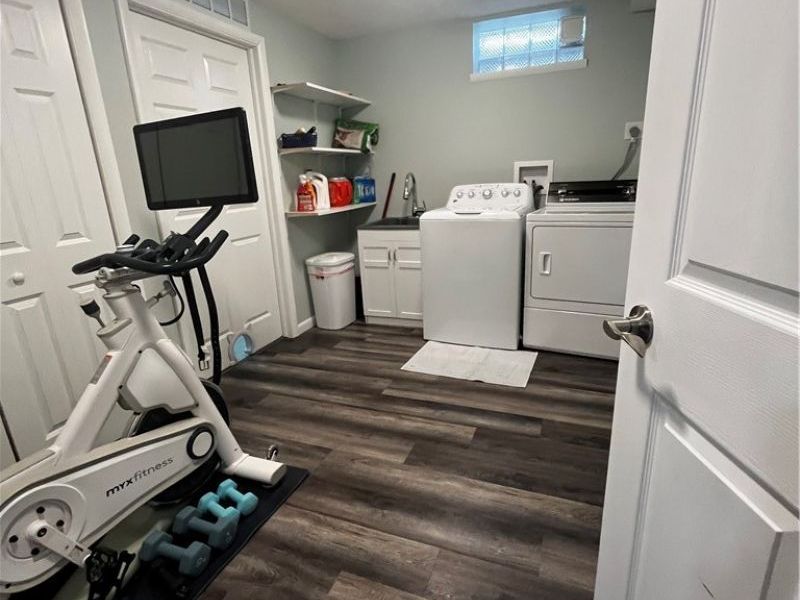 8260 Windham Drive , Mentor, OH 44060 Photo 12