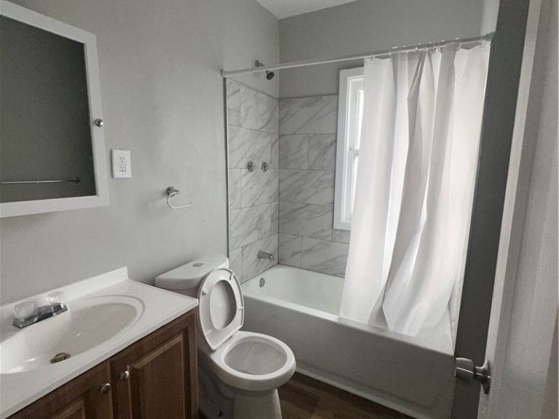 1842 Colonnade Road , Cleveland, OH 44112 Photo 12