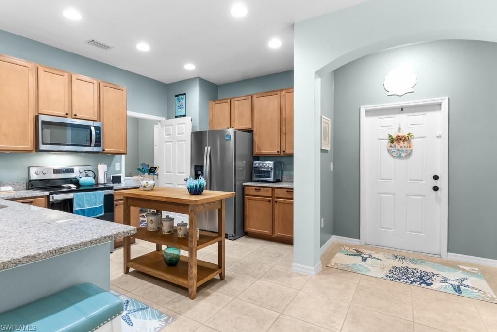 3284 Magnolia Landing Ln, North Fort Myers, FL 33917 Photo