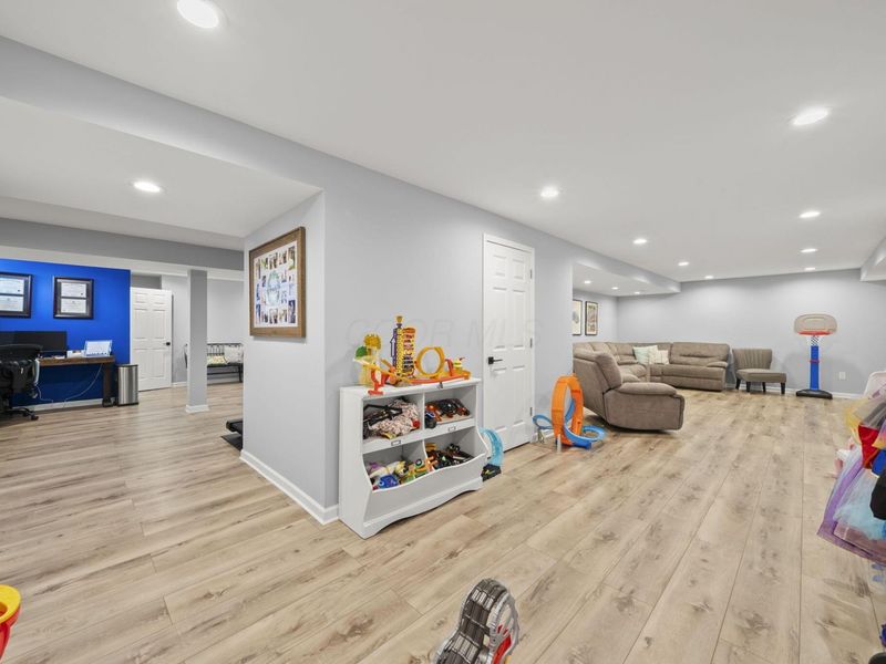 257 Wagon Trail S, Powell, OH 43065 Photo 43