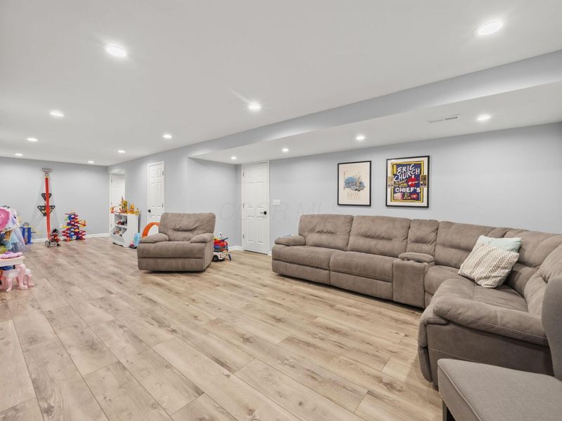 257 Wagon Trail S, Powell, OH 43065 Photo 45