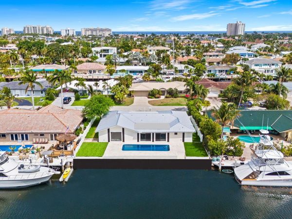 3821 NE 26th Avenue, Lighthouse Point, FL 33064