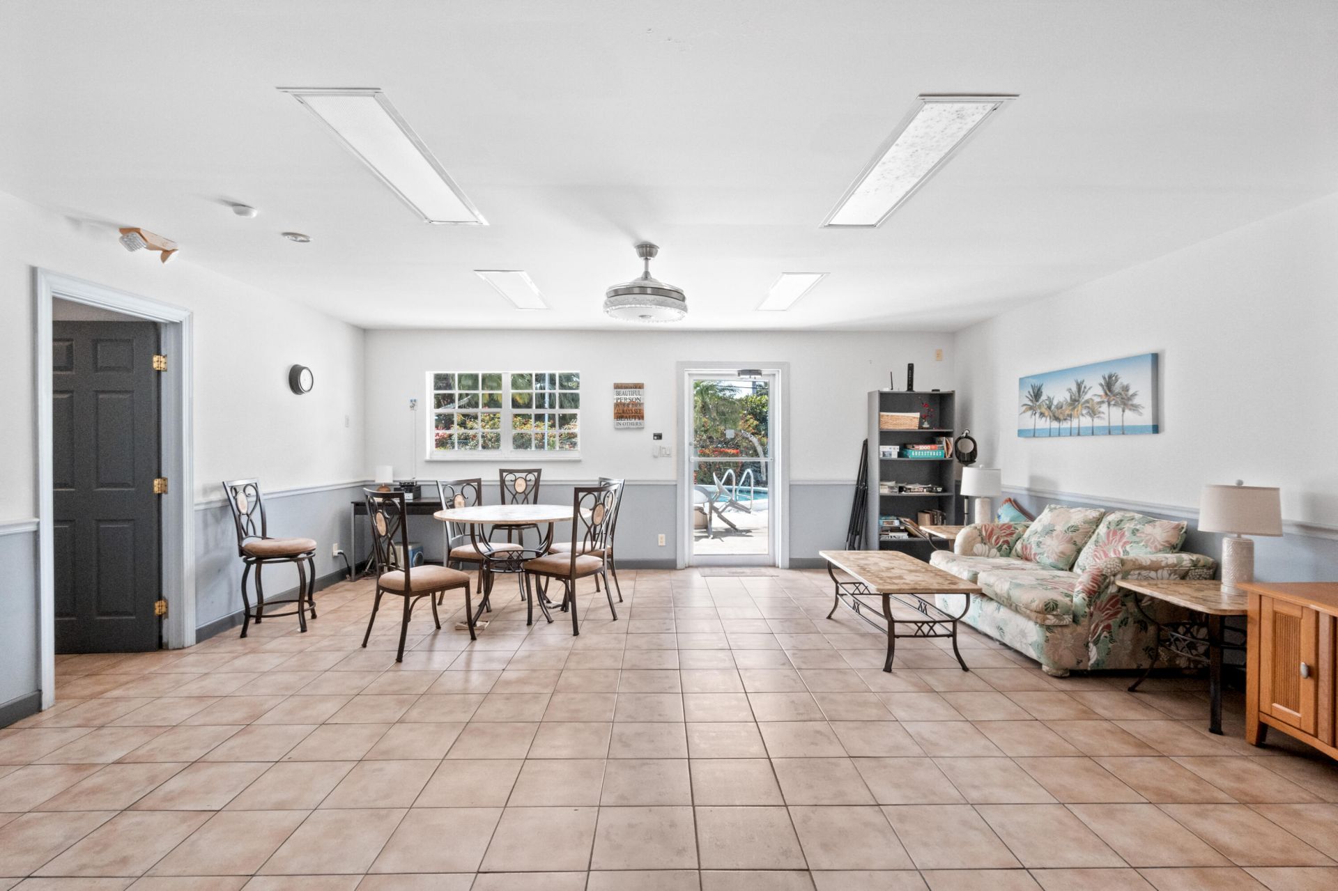 1520 Mckinley Street, Unit 215e, Hollywood, FL 33020 Photo