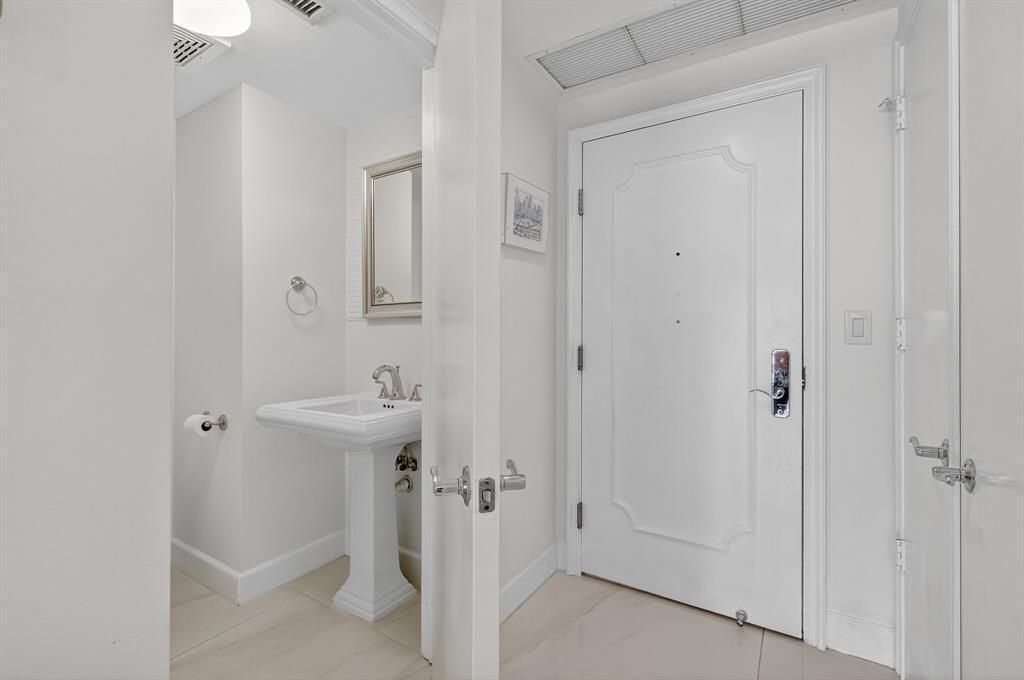 3350 SW 27th Avenue, Unit 1207, Coconut Grove, FL 33133 Photo