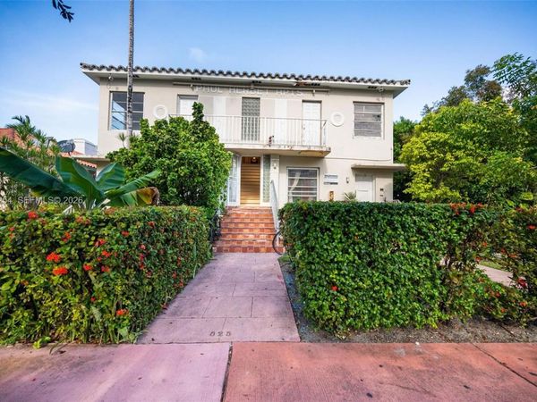 825 Alton Rd , Unit 2, Miami Beach, FL 33139