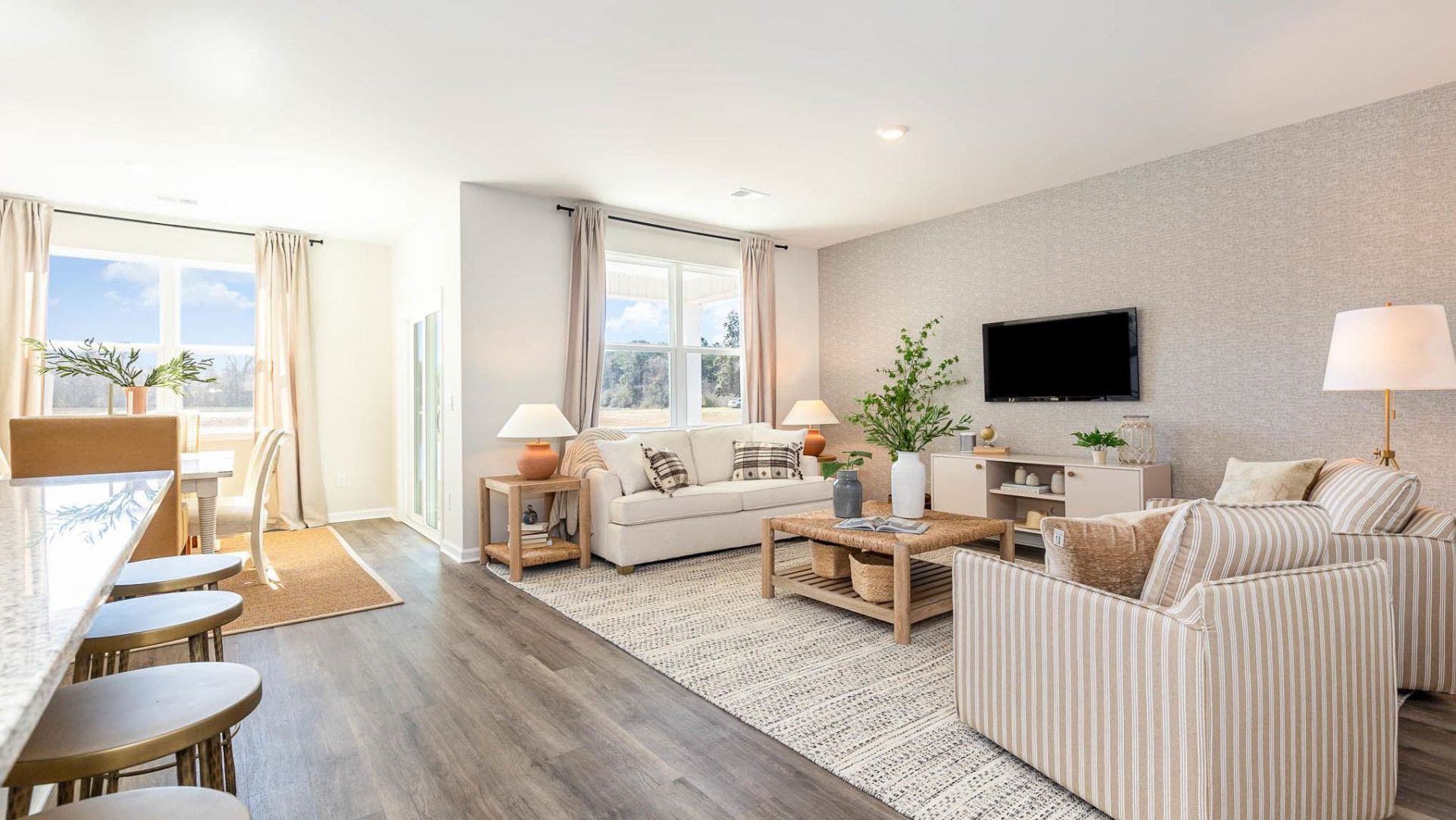 3013 Waterfall Way Photo 9