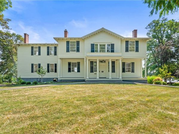 789 S Main Street , Geneva, NY 14456