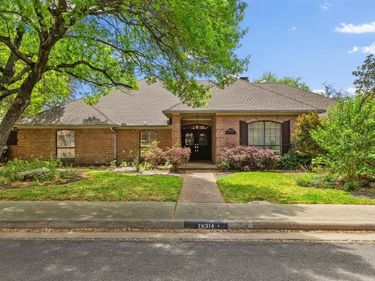 16314 Sunset Valley Drive, Dallas, TX 75248
