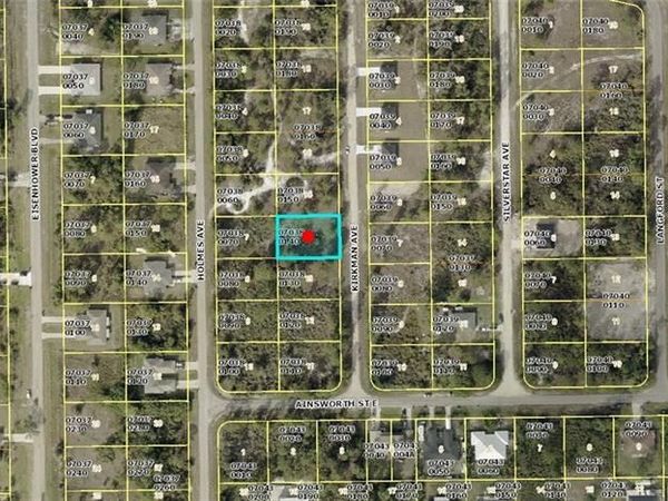 768 Kirkman AVE , LEHIGH ACRES, FL 33974