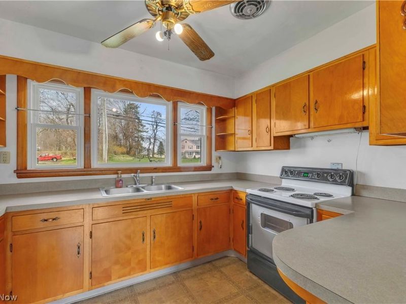 5500 N Ridge Road, Madison, OH 44057 Photo 12
