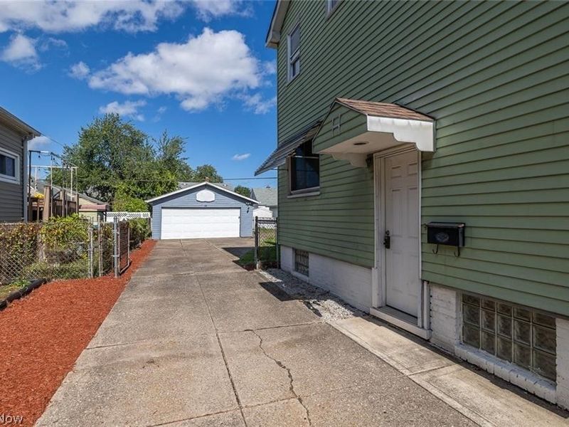 6300 Vandalia Avenue, Brooklyn, OH 44144 Photo 25