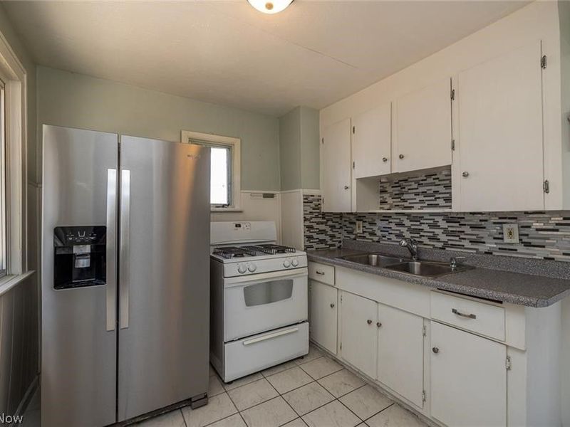 6300 Vandalia Avenue, Brooklyn, OH 44144 Photo 8