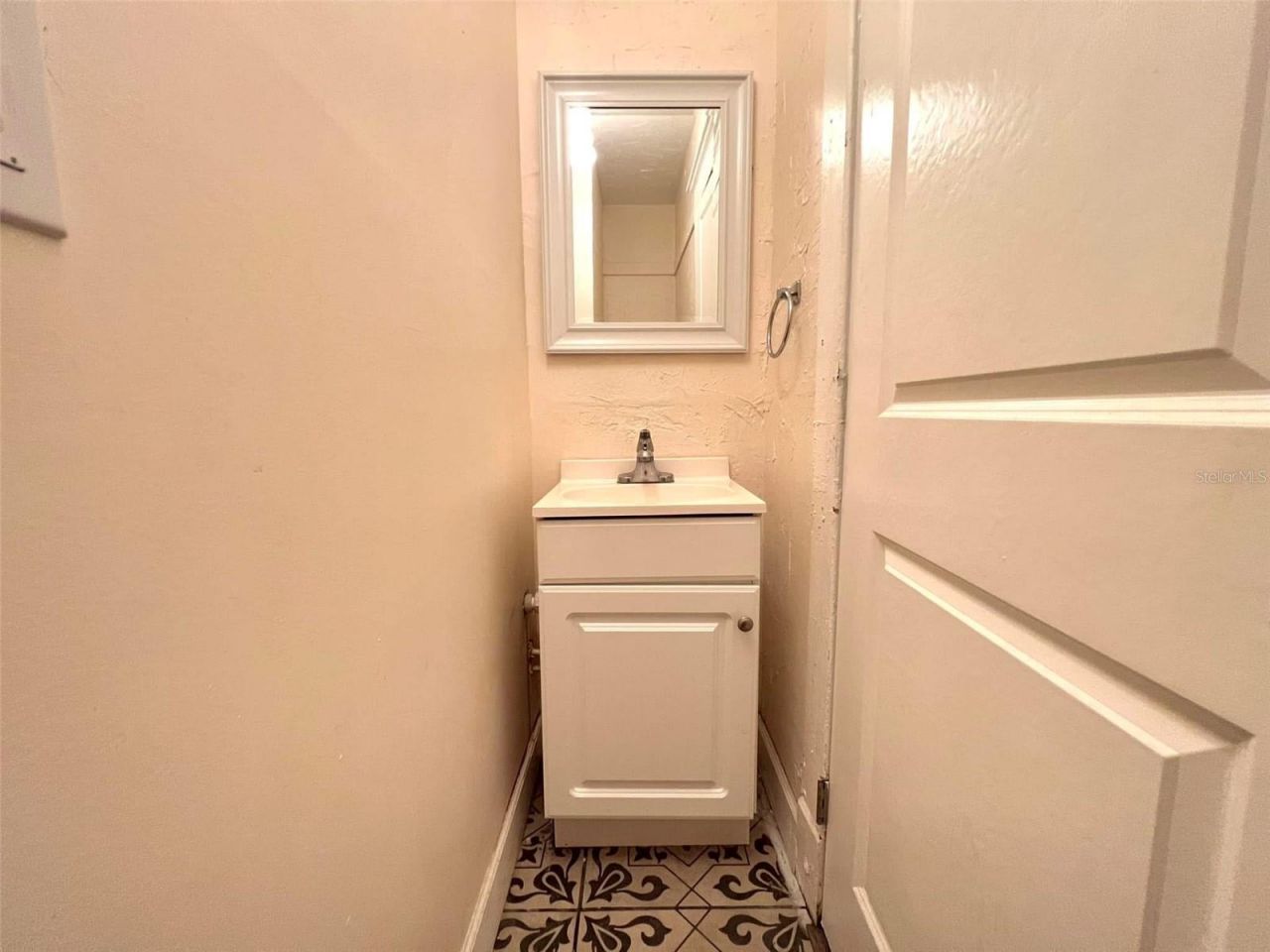 1529 12th Street S, Unit A, Saint Petersburg, FL 33705 Photo