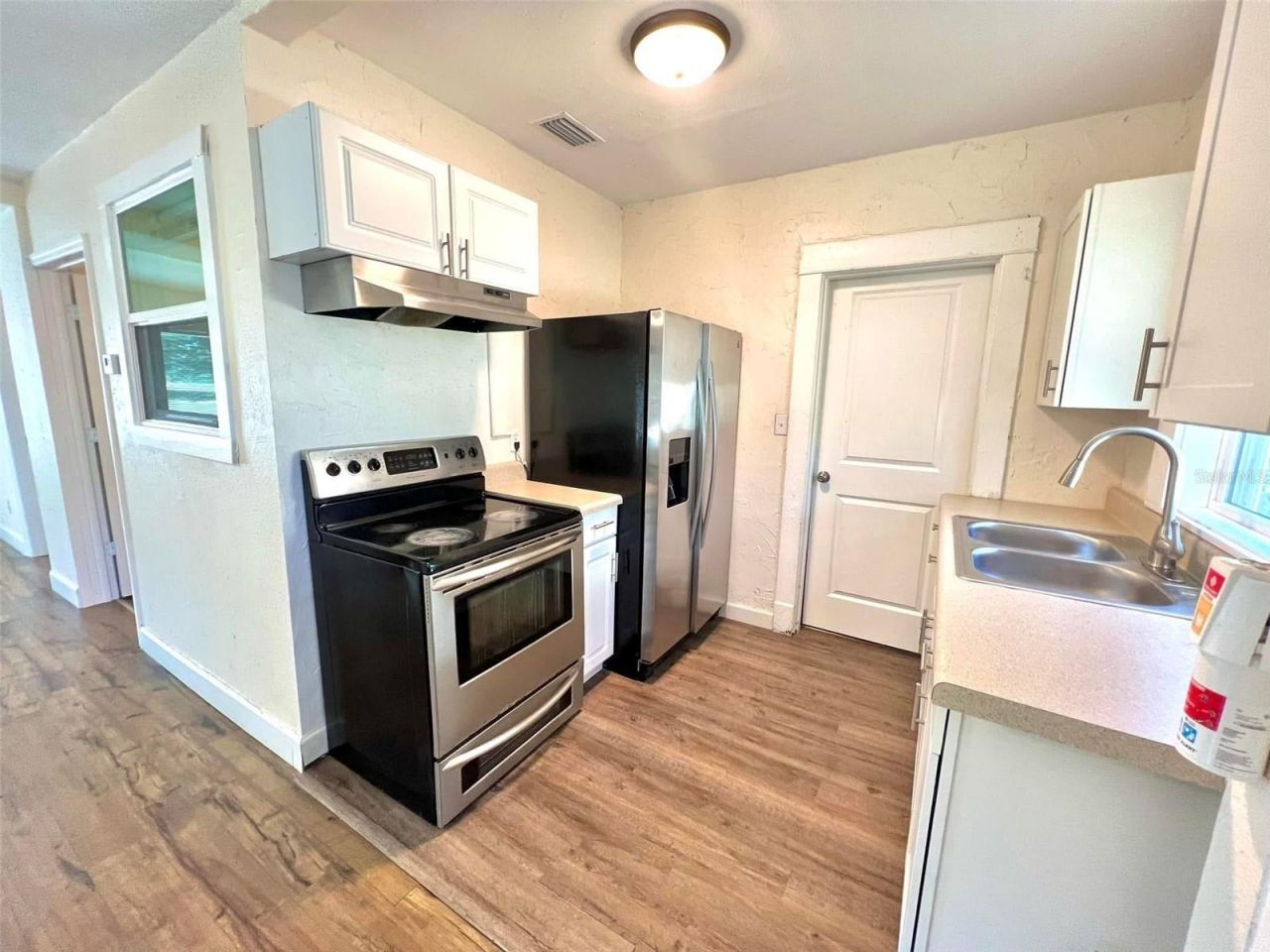 1529 12th Street S, Unit A, Saint Petersburg, FL 33705 Photo