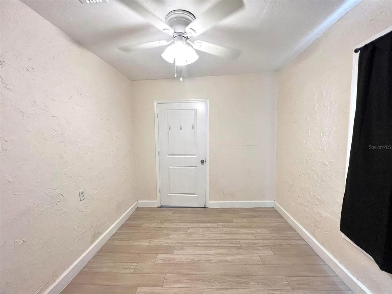1529 12th Street S, Unit A, Saint Petersburg, FL 33705 Photo