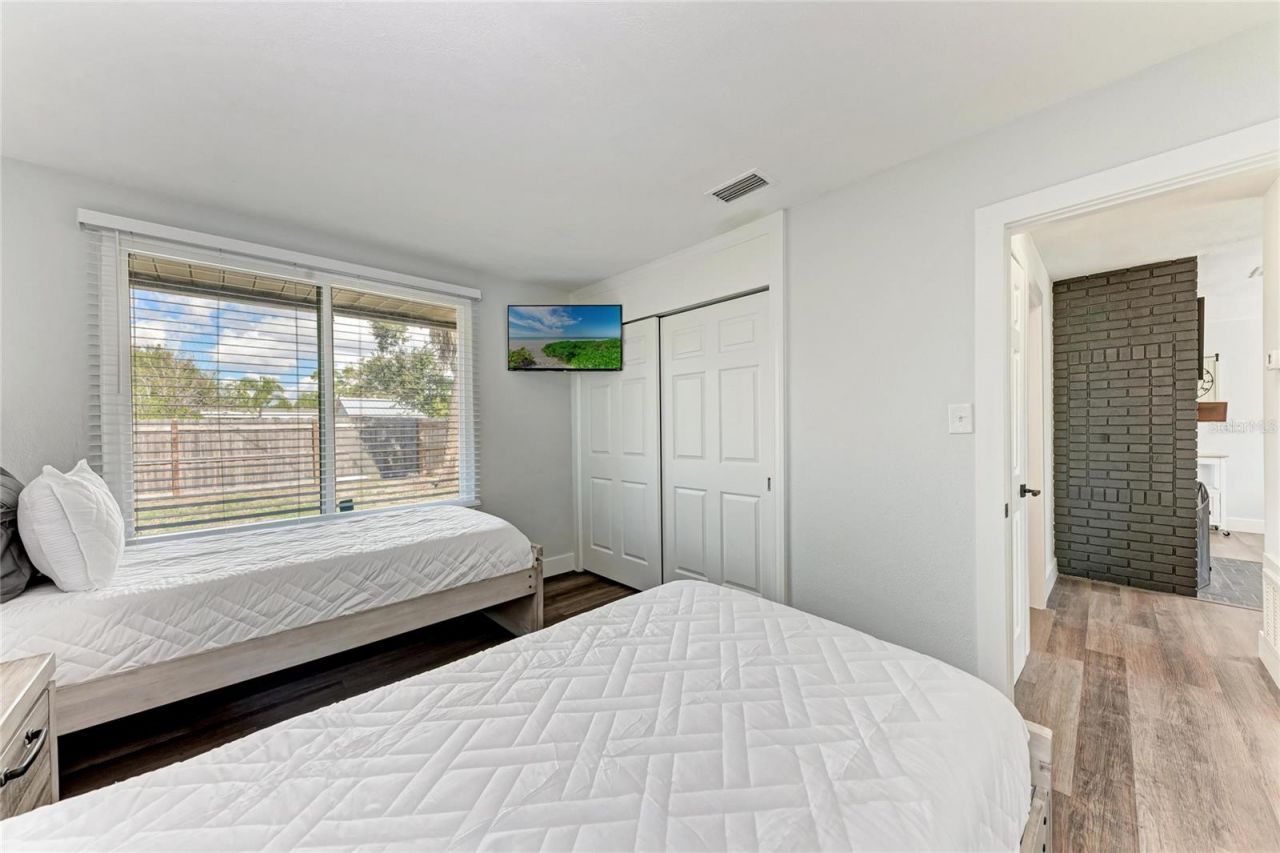 339 Suwanee Avenue, Sarasota, FL 34243 Photo