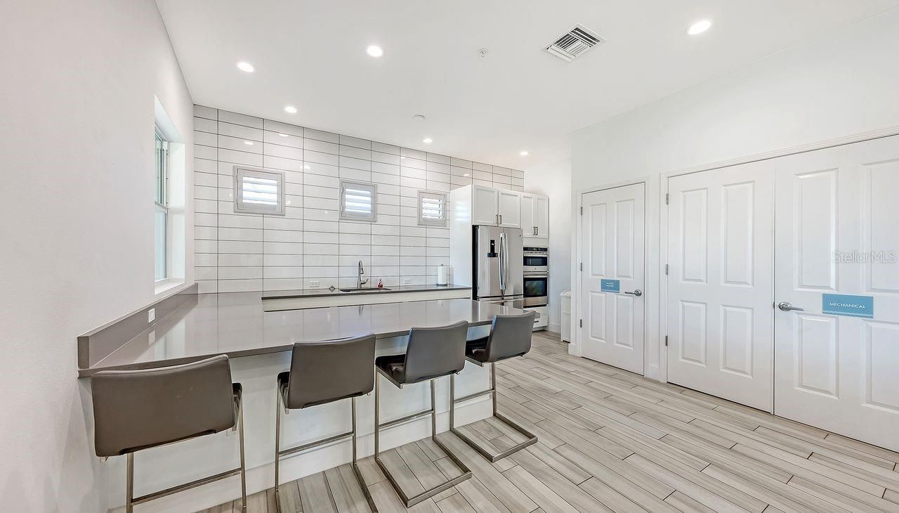 10530 Boardwalk Loop, Unit 503, Lakewood Ranch, FL 34202 Photo