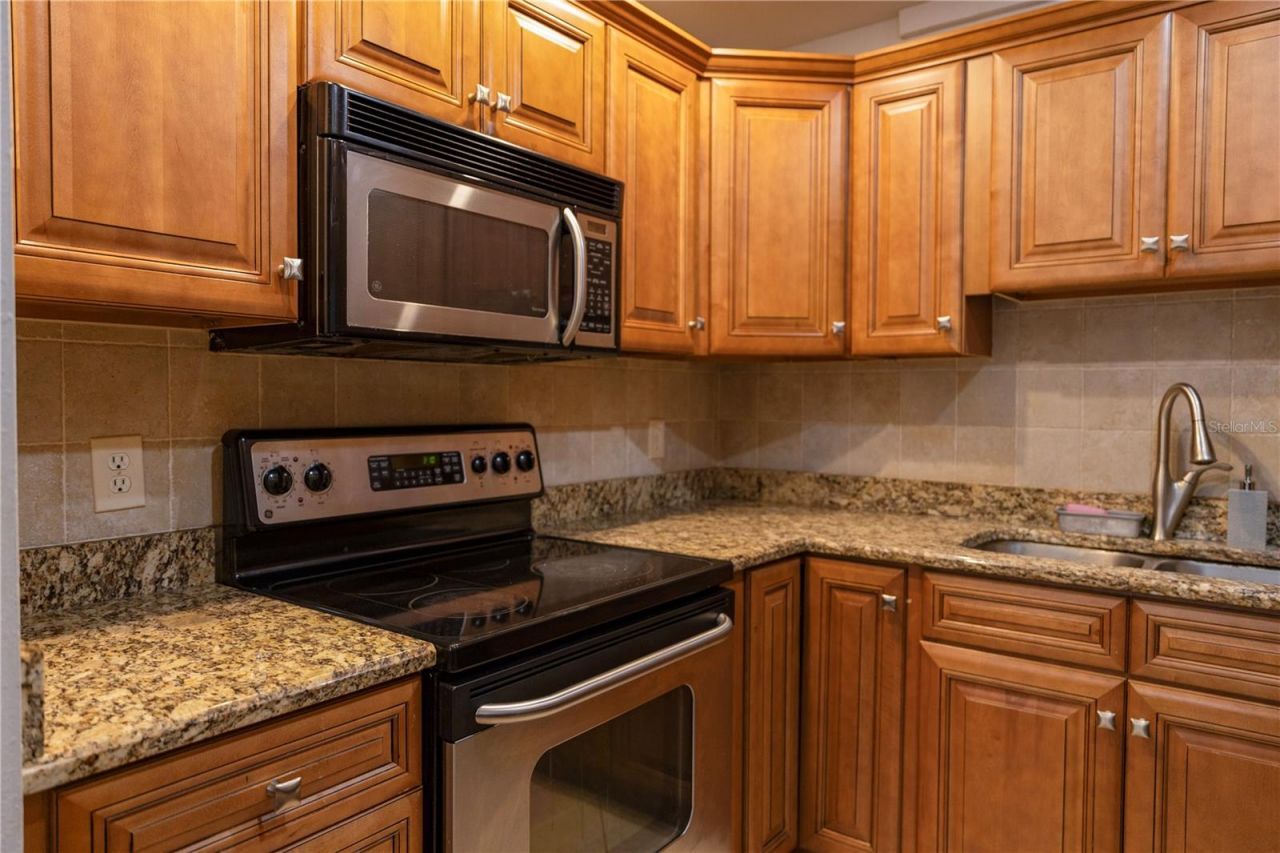 4805 Rilma Avenue, Unit 106, Sarasota, FL 34234 Photo