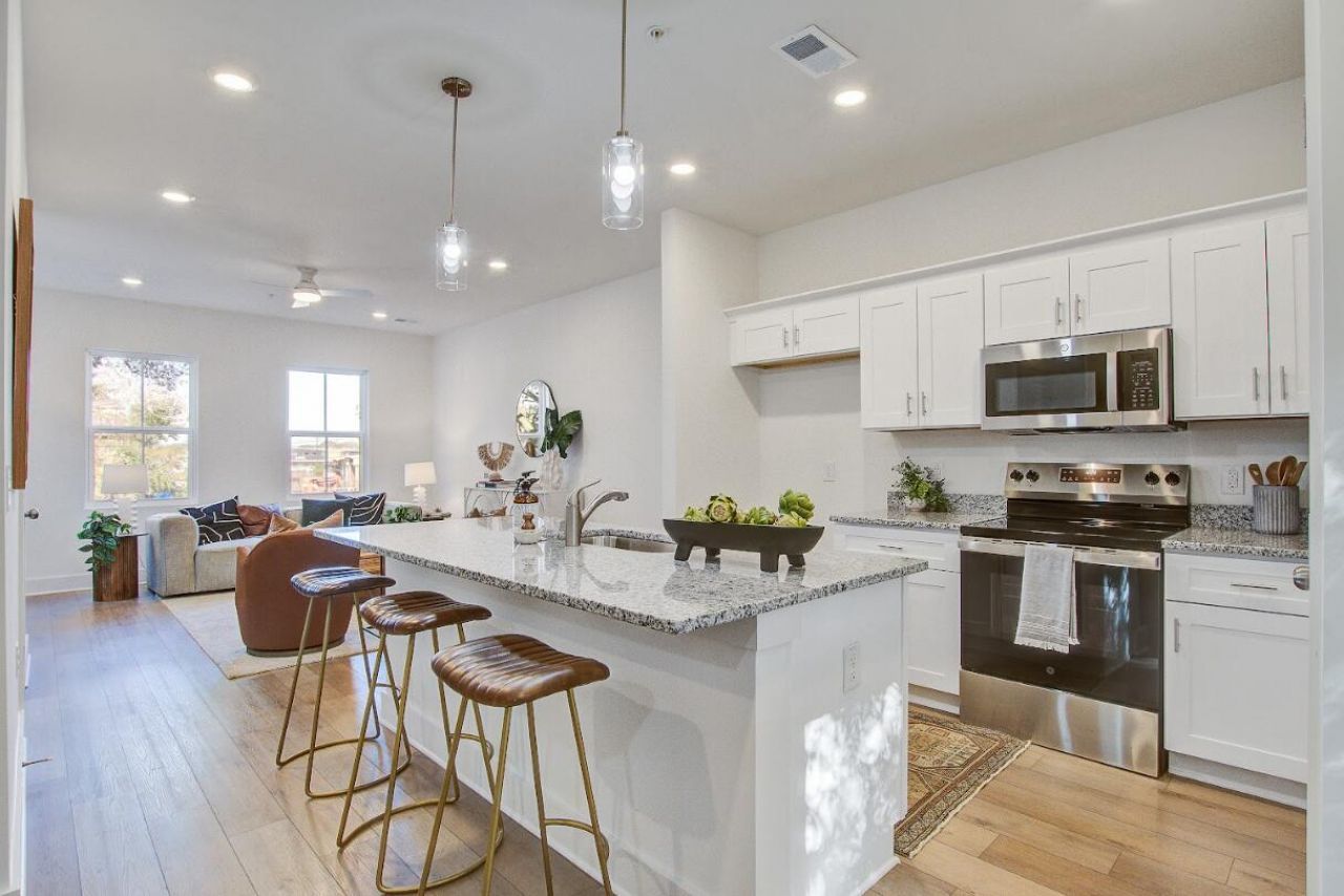 2161 W Jimtown Drive Photo 10