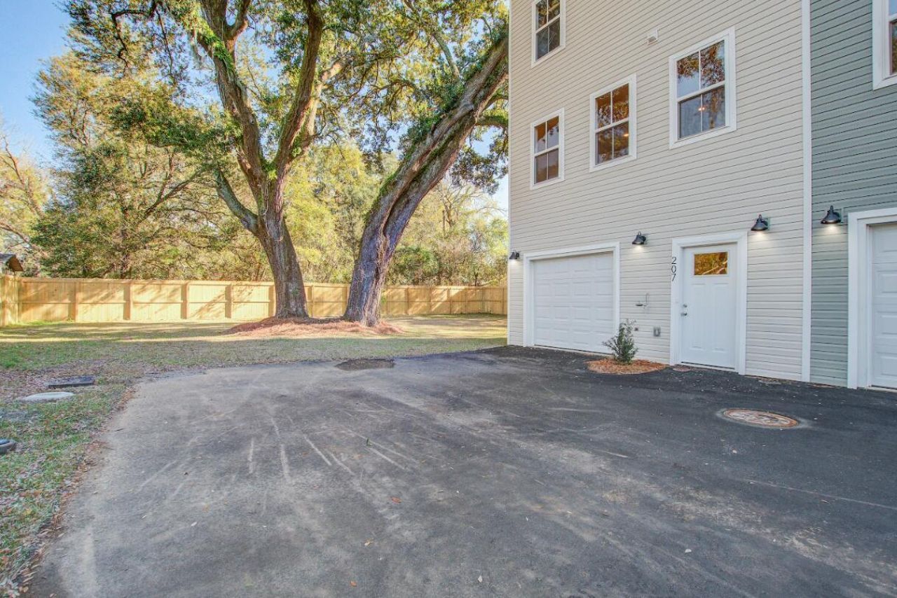 2161 W Jimtown Drive Photo 5