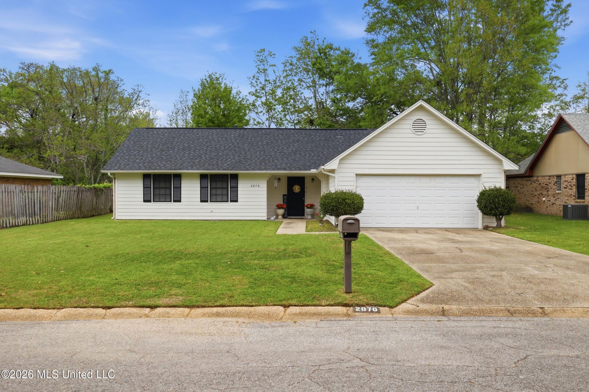 2070 Camp Wilkes Road, Biloxi, MS 39532 Main Photo