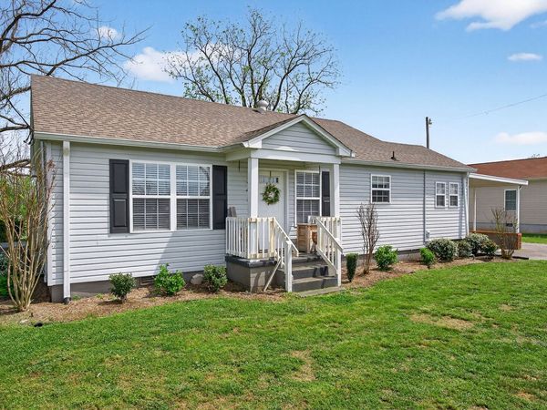 348 Burley St , Sparta, TN 38583