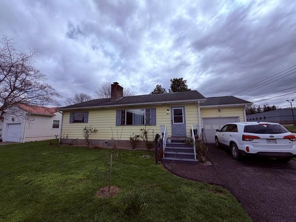 601 James Street, New Martinsville, WV 26155