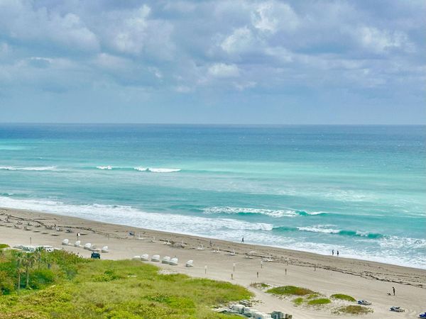 2800 N Ocean Drive, Unit B-14-d, Singer Island, FL 33404