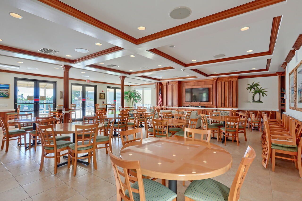 2800 N Ocean Drive, Unit B-14-d, Singer Island, FL 33404 Photo